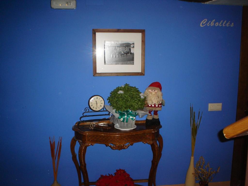 Apartamentos Turisticos Batlle Laspaules Room photo